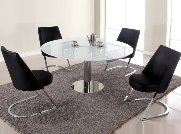 Chintaly Tami Extendable Round Dining Table