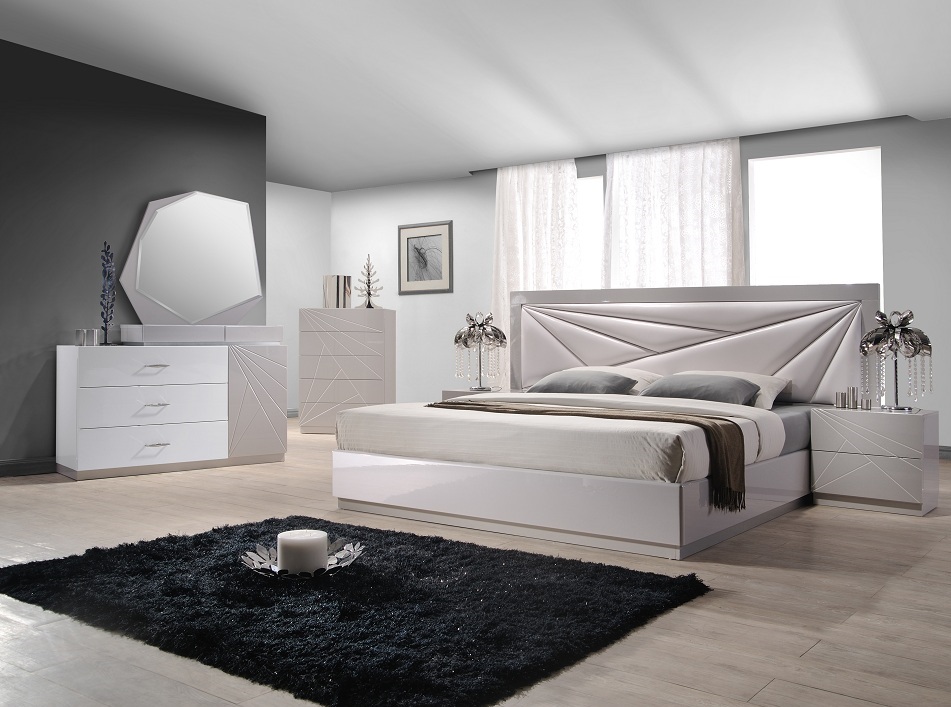Modern Bedroom Florence by J&M Furniture