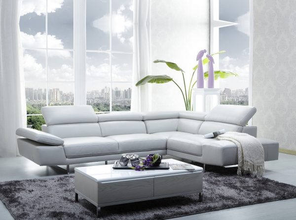 Sectional Sofa 1717 by J&M Furniture