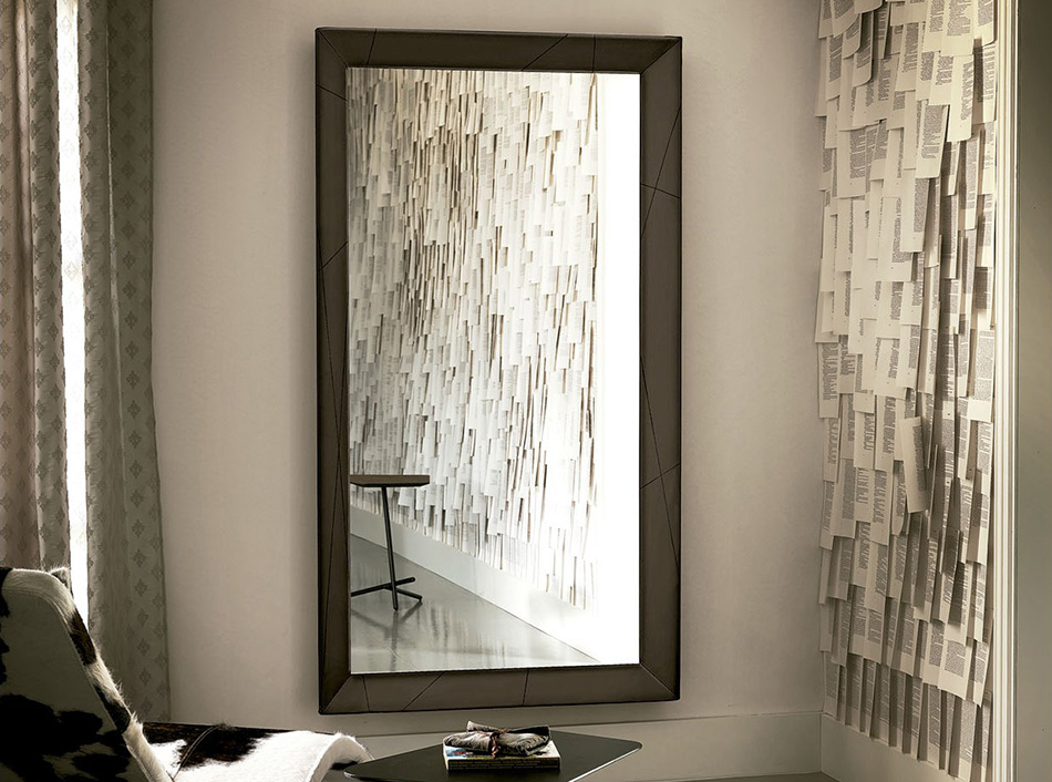 Taxedo Magnum Wall Mirror by Cattelan Italia