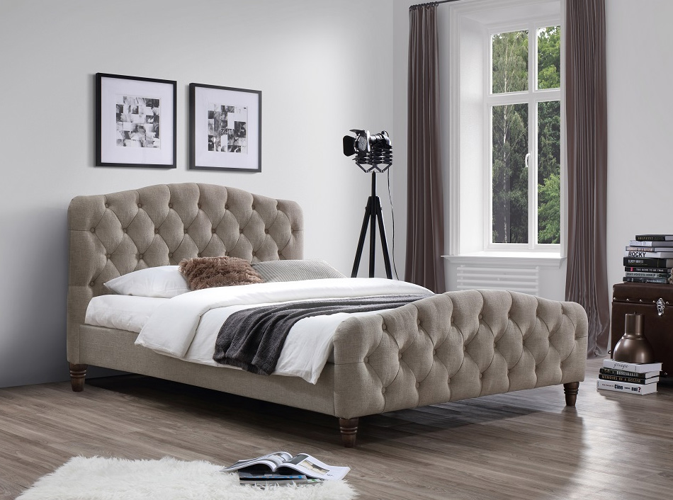 Sandra Platform Bed by J&M Furniture