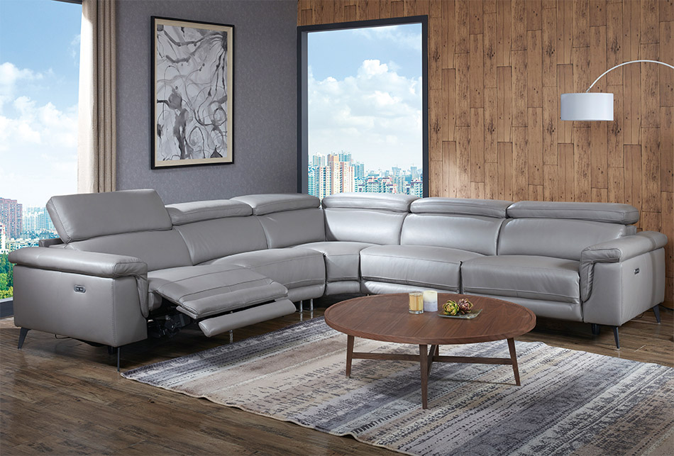 Hendrix Recliner Sectional Sofa by Beverly Hills