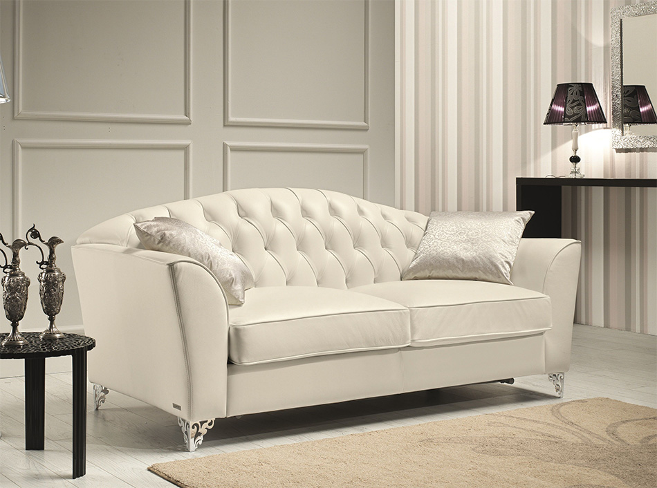 Divina Italian Leather Sofa by J&M Furniture