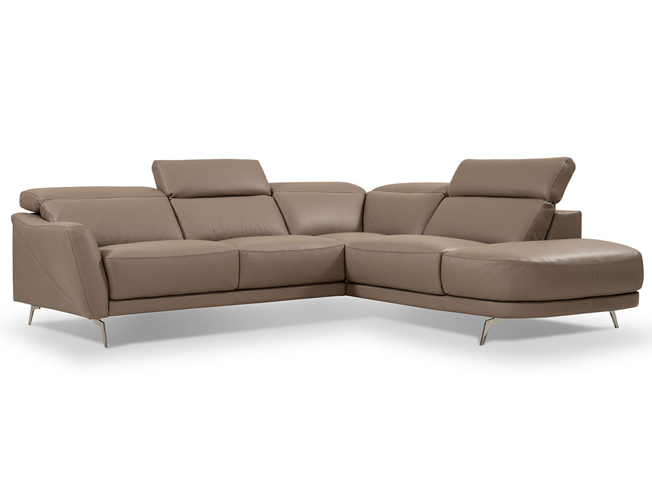 I730 Premium Leather Sectional by J&M Furniture