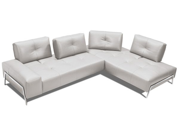 Italian I763 Sectional Sofa from J&M Furniture