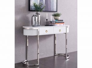 131 Silver Hallway Unit by ESF main