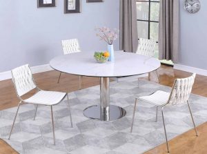 Taylor Dining Table by Chintaly