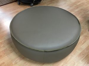 01 Contemporary Pouf Ottoman Grey Leather by Gamma 0