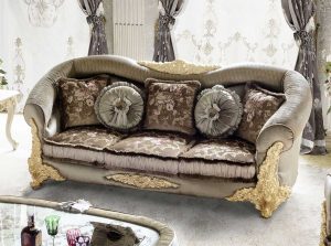 Madame Royale Classic sofa by Mobil PIU Italy living room