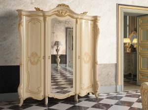 Madame Royale Opera Bedroom by Mobil PIU Italy wardrobe 3 door