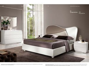 Martina Bianco Modern bedroom by MobilPIU bedroom light