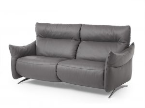 Dolly Heritage Modern Italian recliner sofa by Gorini Divani fromt