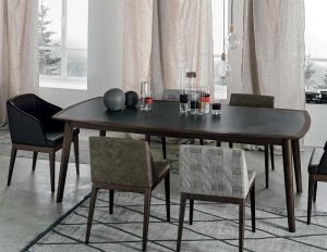 Bloom Modern Italian dining table by Tomasella heat tere