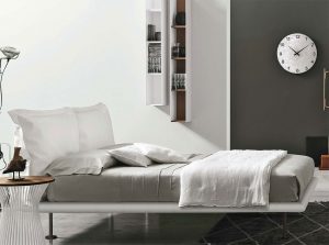 Dream modern italian bed by Tomasella storage