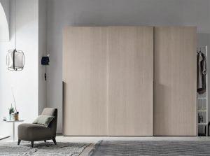 Liscia Sliding Door Wardrobe by Tomasella