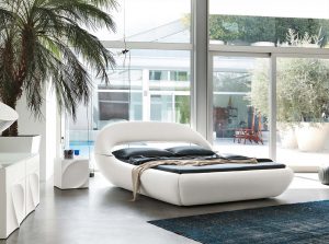 Sleepy Modern Italian Bed by Tonin Casa main