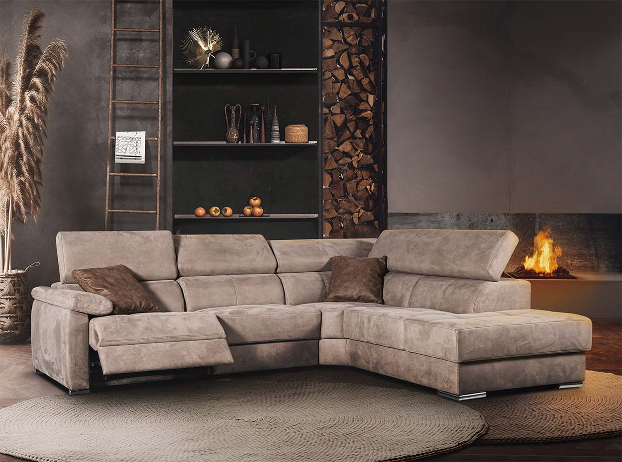Canyon Recliner Sectional Sofa By