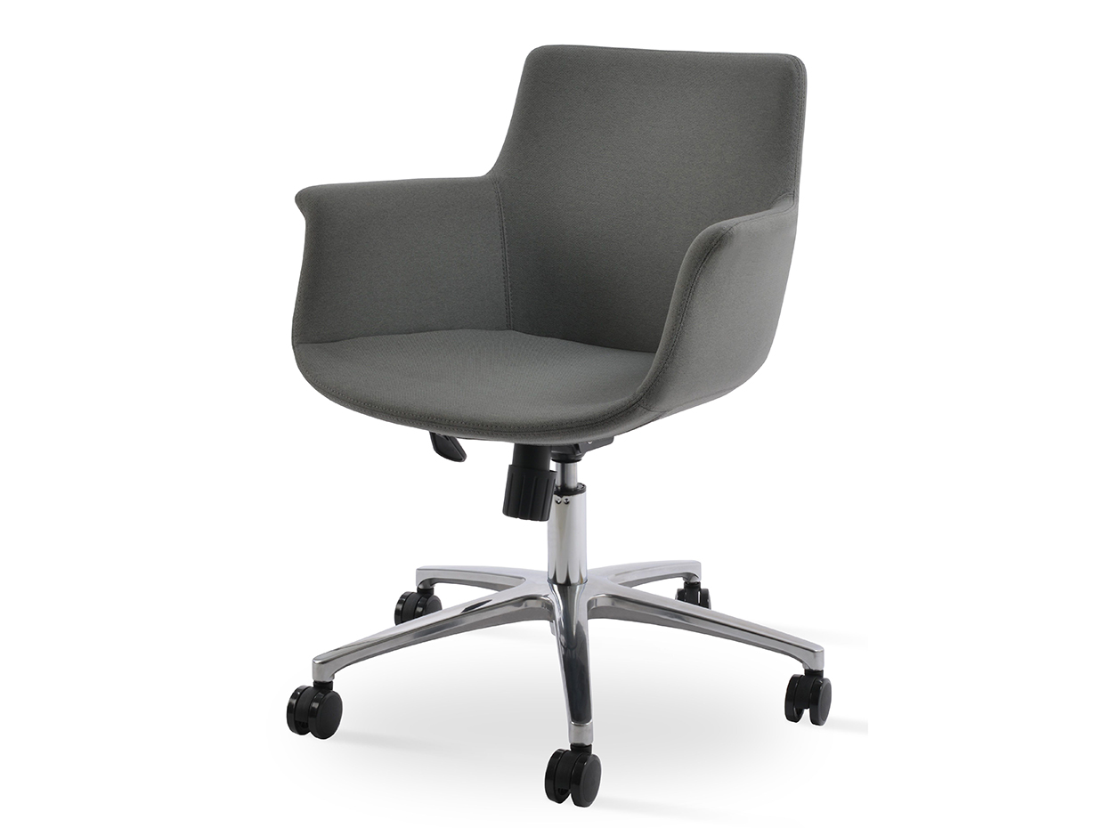 https://modern1furniture.com/wp-content/uploads/2022/12/bottega-adjustable-swivel-office-chair-sohoconcept-4.jpg