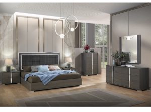 Alice Bedroom 1