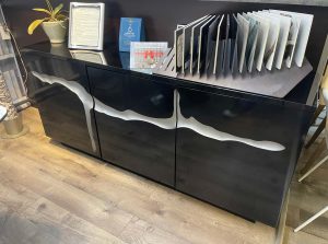 Stream buffet sideboard black with silver floor sample 02