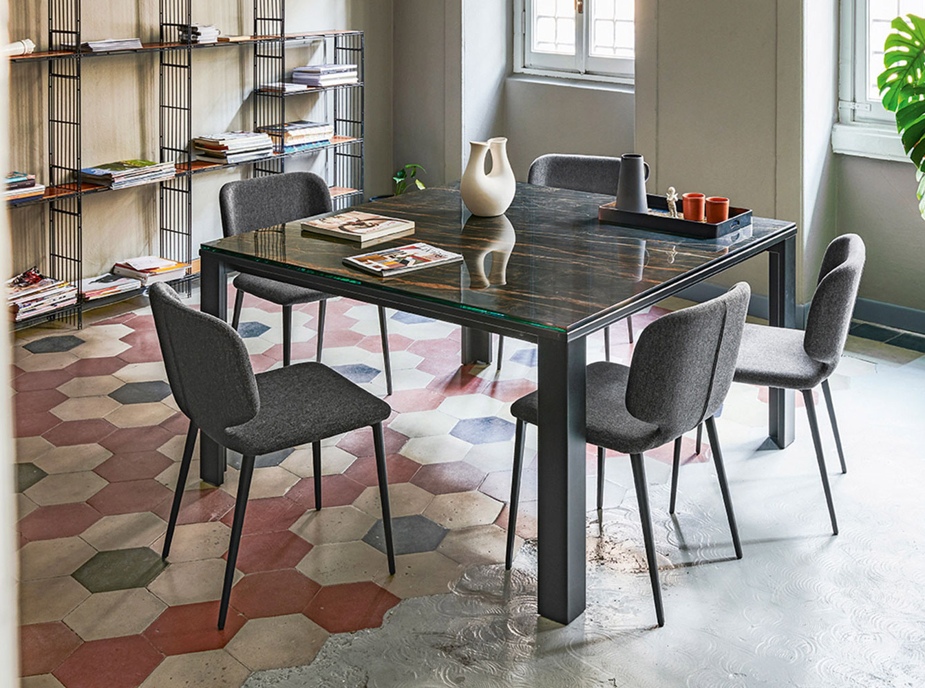 Marcopolo Ceramic Dining Table by MIDJ 02
