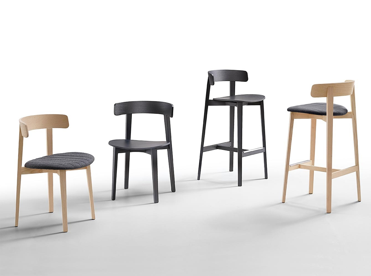 Maya Bar Stool MIDJ 01