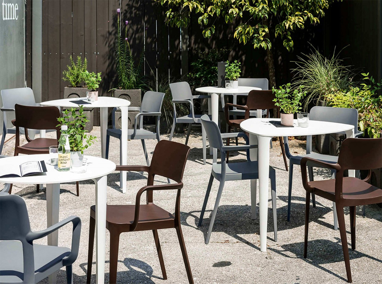 Nene Kitchen TAble MIDJ
