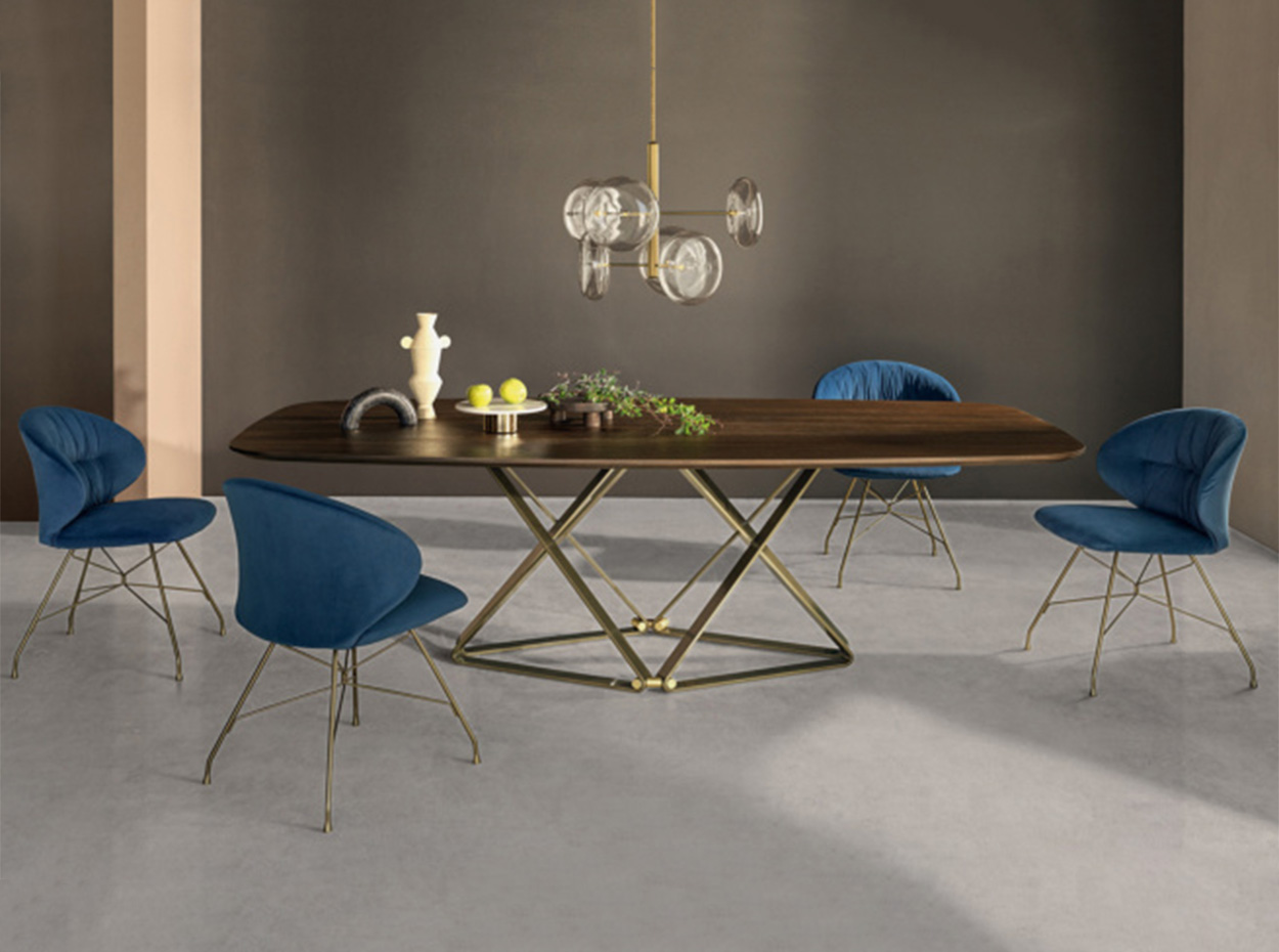Delta Barrel Dining Table by Bontempi