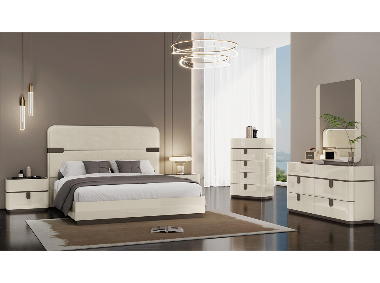 Paramount Bedroom 872 1