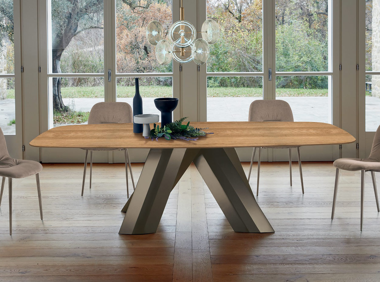 Menhir Wood Barrel Dining Table 5